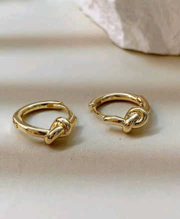 Knot Decor Hoop Earrings