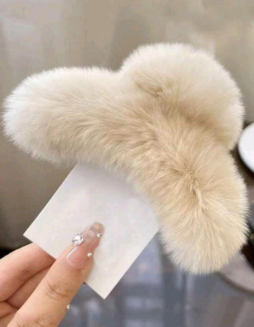 1pc off white Ultra Large Real Raccoon Fur Fluffy High-End Autumn/Winter Maillard Color Furry Jaw Clip Hair Accessory Hair Clip For Women