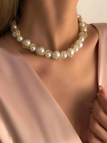 Faux Pearl Beaded Necklace