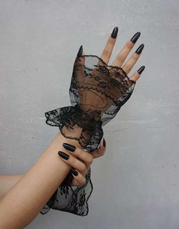 Floral Pattern Scallop Trim Fake Cuff