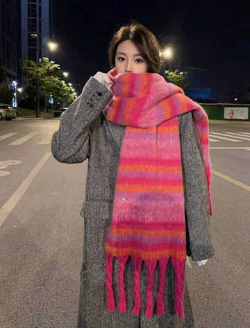 1pc Korean version of the new striped rainbow matching scarf, autumn and winter fashion warm shawls, fringed thick scarf