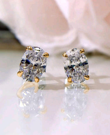 1 Pair Elegant Cubic Zirconia Stud Earrings