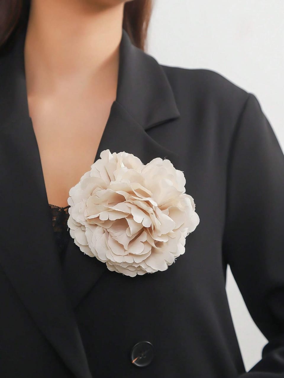 1pc Fashionable And Versatile Chest Flower Brooch For Women