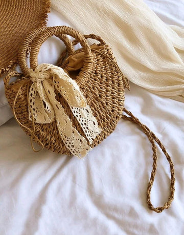 Lightweight,Portable Small Straw Bag