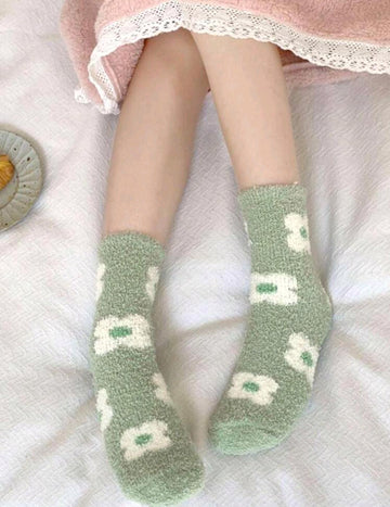 5 Pairs Women's Cute Coral Fleece Thicken Warm Socks, Cream, Autumn/Winter