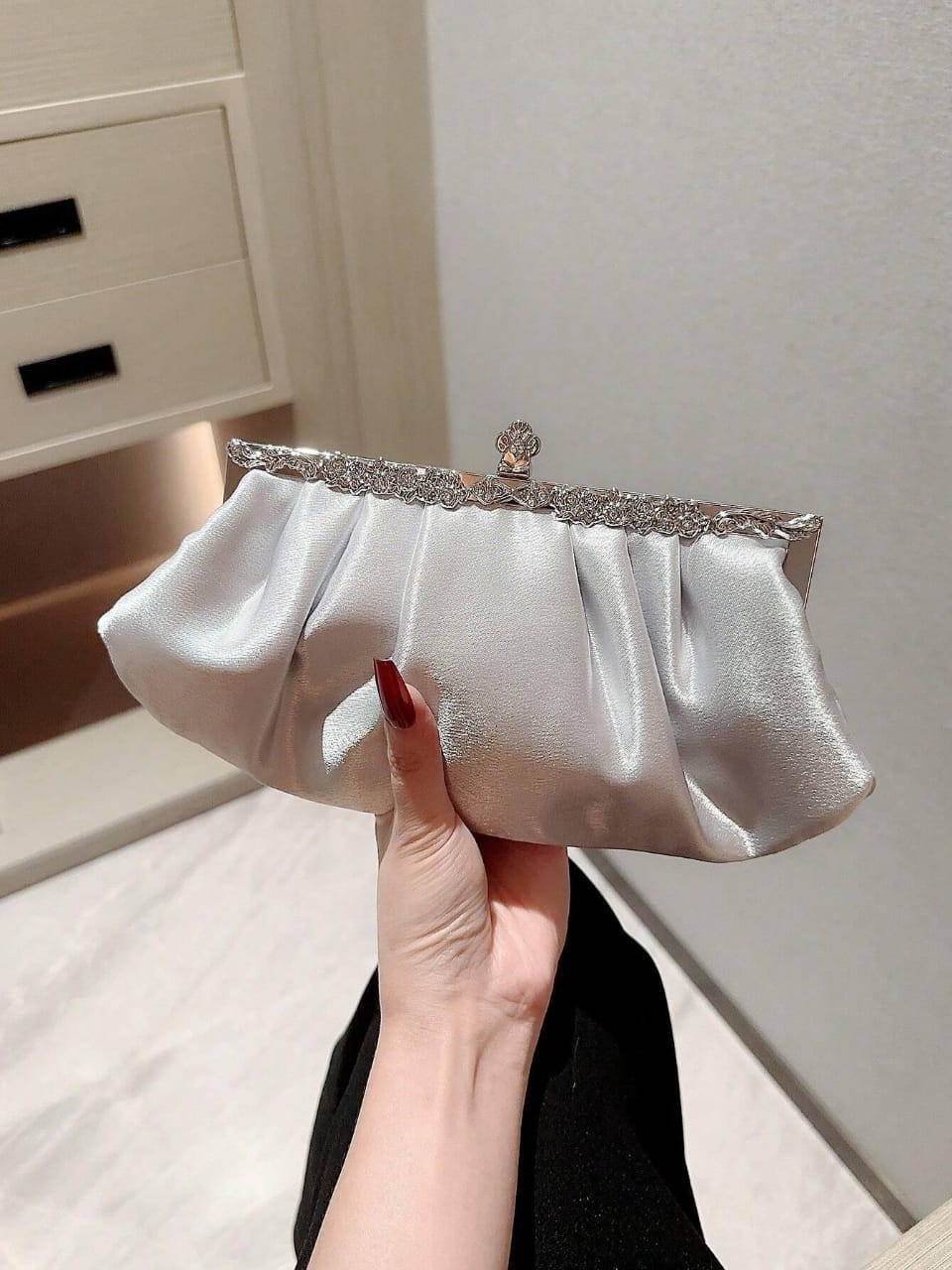 Moonlit EveBag Women's Exquisite Satin Evening Clutch Bag With Rhinestone Decoration