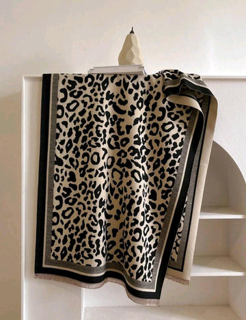 1pc Ladies' Double-Sided Leopard Print Jacquard Imitation Cashmere Scarf Shawl, Suitable For Daily Wear In Autumn And Winter