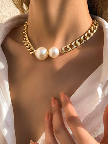 Faux Pearl Decor Necklace