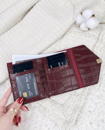 Crocodile Embossed Flap Small Wallet Coin Pocket Small Purse ID Window Bifold Women Wallet Pattern