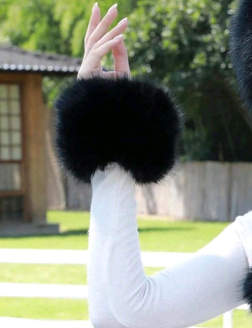 1pair Faux Rabbit Fur Sleeve And Wrist Cuffs Set For Women's Outfit Decoration, Winter