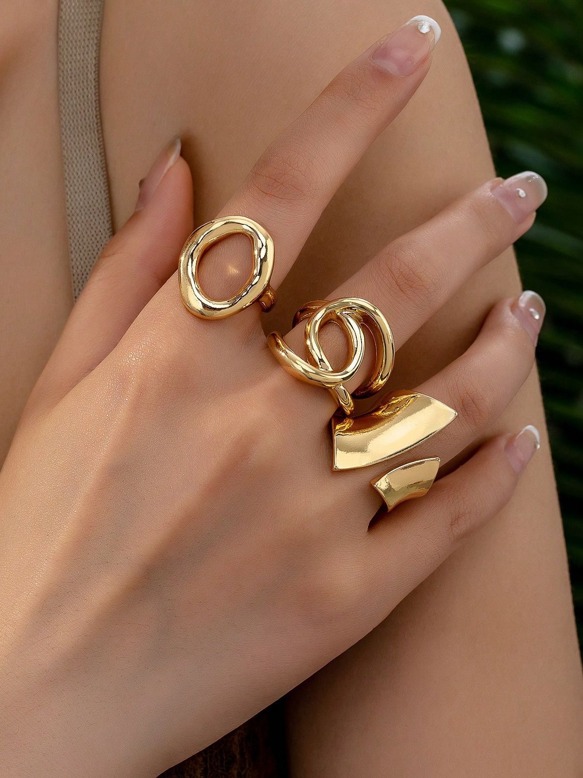 (3pcs/Set) Punk Style Exaggerated Glossy Round Opening Ring, Geometric Curved Surface Ring, And Geometric Glossy Cross Ring. European And American INS Niche Design Geometric Ring Set (3 Rings). Color-Preserving And Thick Rings Jewelry