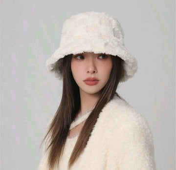 1pc Women's Fashionable Coffee Color Checkered Bucket Hat, Versatile Brimmed Hat, Autumn/Winter Cold-Proof Warm Casual Bucket Hat, Suitable For Daily Use