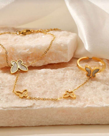 1pc Fashion Stainless Steel Butterfly Decor Mittens Bracelet For Women For Girlfriend's Gift