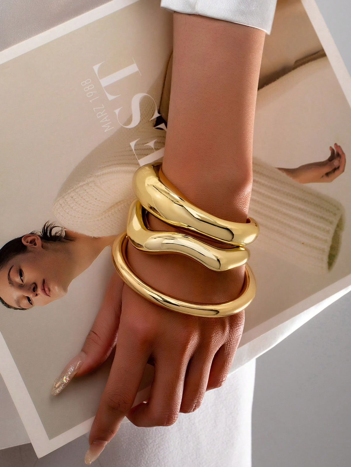 3 Pcs Golden Color Chunky Bracelets Set For Women Water Proof Bangles Set Basic Design Stacked Bracelet