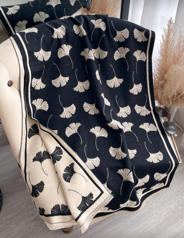 1pc Ladies Faux Cashmere Ginkgo Leaf Jacquard Fashion Scarf, Thick And Warm Shawl For Daily Use, Suitable For Autumn And Winter