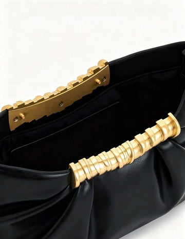 Women's Bag, Black, Korean Retro Minimalist Hardware Design Handbag, French Pleated Metal Buckle Cloud Bag, Sweet College Style Commuting Casual Crossbody Shoulder Bag, Suitable For Girls, Students, Office Workers, And Girls.
