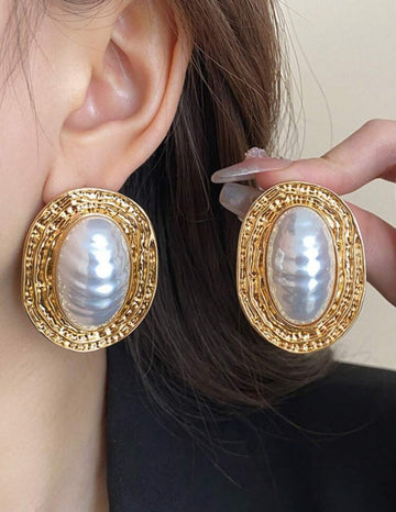 1 Pair Metal Asymmetrical Ruched Striped Ellipse Pearl Earrings, Vintage Chic High-End Retro Personalized Exaggerated Medieval Style Big Earrings, Gift For Women, Girls, Wedding, Party, Anniversary