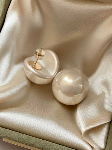 1 Pair French Minimalist Faux Pearl Stud Earrings Suitable For Women's Daily Commute Wear