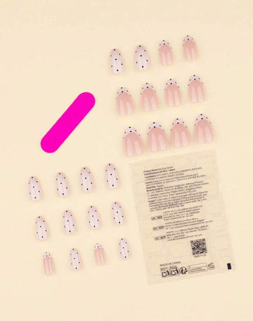 24pcs Minimalist Black Polka Dot Short Oval False Nails, Includes 1 Adhesive Sticker And 1 Nail File, Suitable For Daily Wear