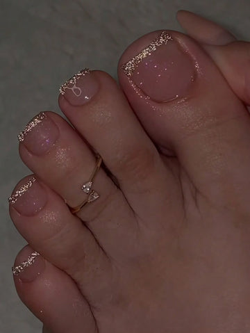 24pcs Wearable Toe Nail Tips, Classic Silver Glitter French Manicure, Minimalist Daily Nail Art Set, Fashionable Elegant Nude Pink False Nails, Suitable For Daily, Summer Beach, Party, Vacation Toe Nail Art Supplies, Spring Summer Toe Decoration