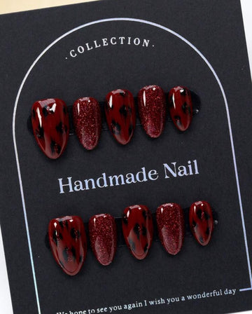 100% Handmade Short Almond-Shaped Glossy False Nails, Hand-Painted Red Leopard Print With Glitter Base