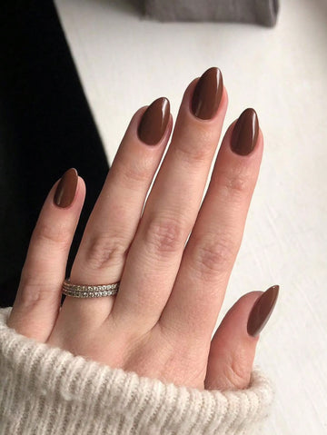 24pcs Short Oval Chocolate Brown Glossy Nail Tips Set, Includes: 1pc Jelly Glue And 1pc Nail File Nails