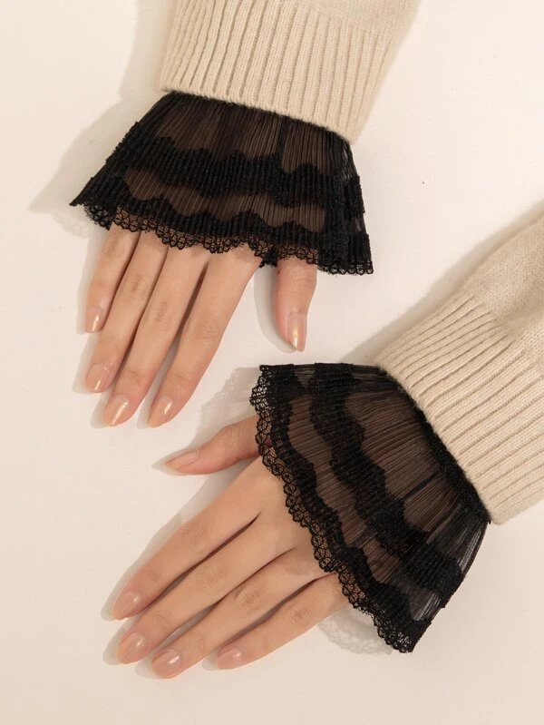 1pair Lace Wrist Cuffs