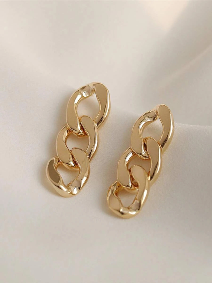 Chain Design Drop Earrings